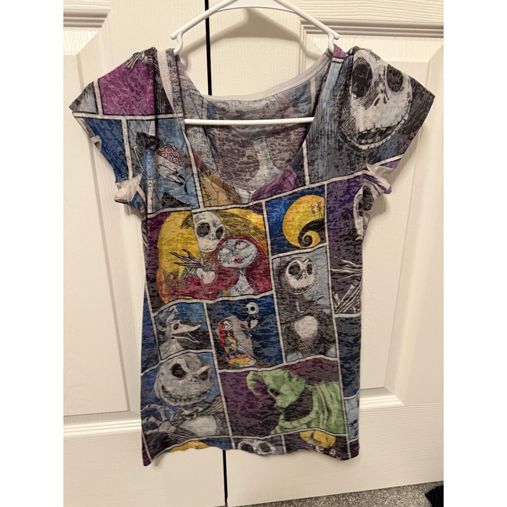 Disney Nightmare Before Christmas Comic Stric Burnout Tee S